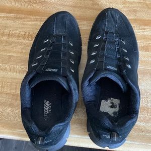 Woman’s size 8 1/2 sketcher slip on‘s